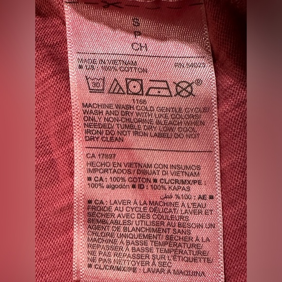 2 Old Navy EveryWear V-Neck Tank Tops Size Small - Picture 4 of 9